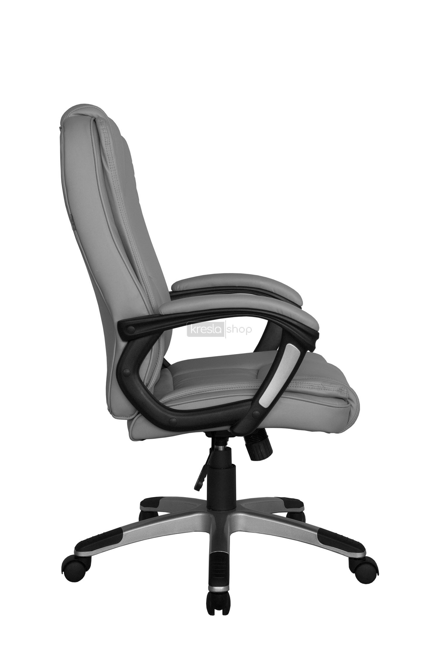 Кресло для руководителя Riva Chair RCH 9211